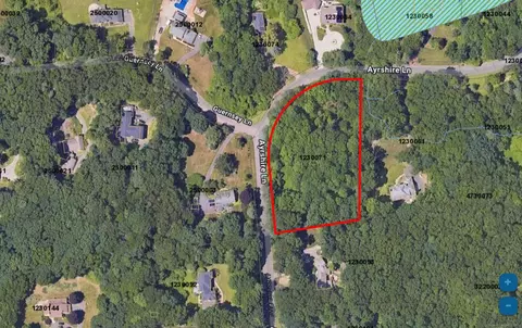 71 Ayrshire Ln, Avon, CT 06001