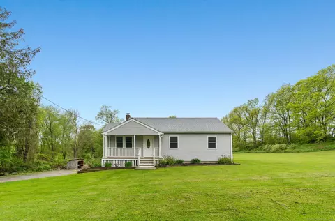 125 Geer Rd, Lebanon, CT 06249