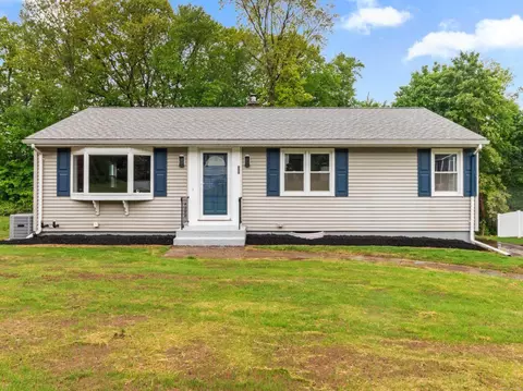 1243 Avon Blvd, Cheshire, CT 06410