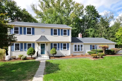 67 Hollow Brook Rd, Windsor, CT 06095