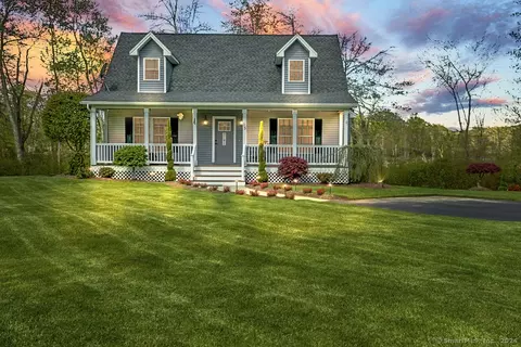 55 Lake Of Isles Rd, North Stonington, CT 06359