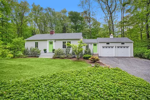 149 Old Boston Rd, Wilton, CT 06897