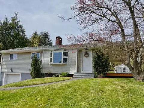 43 Bailey Rd, Middletown, CT 06457