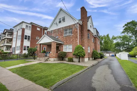 172 Adelaide St, Hartford, CT 06114
