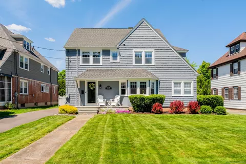 1796 Boulevard, West Hartford, CT 06107