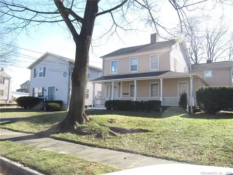 264 Flax Hill Rd, Norwalk, CT 06854