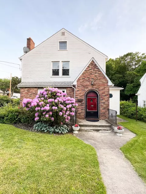 145 Sound View Ter, East Haven, CT 06512