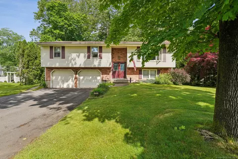 110 Butternut Ln, Southington, CT 06489