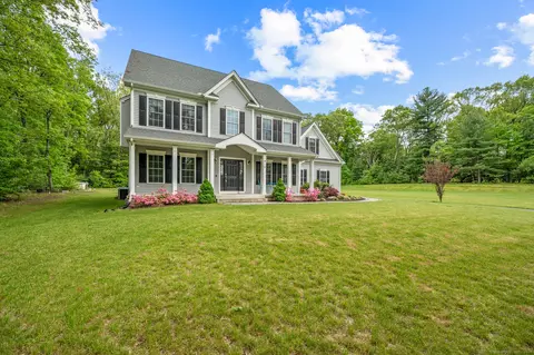 910 Foster St Ext, South Windsor, CT 06074
