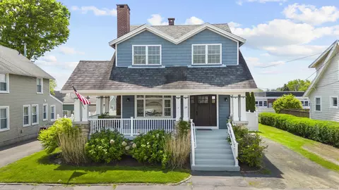 19 Clinton St, Milford, CT 06460