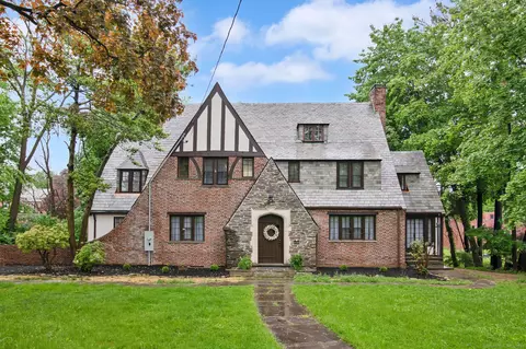 60 Elizabeth St, Hartford, CT 06105