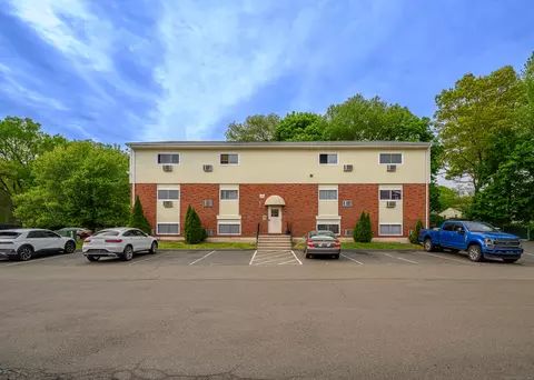 63 Glade St #C3, West Haven, CT 06516
