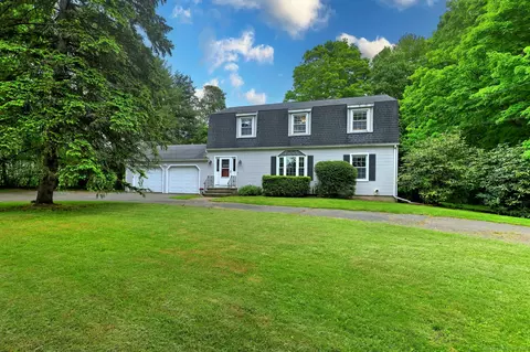 945 Wheelers Farms Rd, Milford, CT 06461