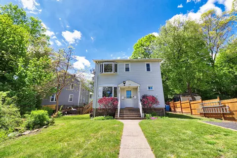 171 Moreland Ave, Waterbury, CT 06705