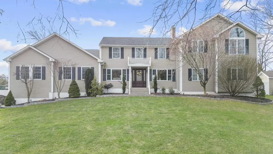 726 Lambert Rd, Orange, CT 06477 38 Photos Movoto