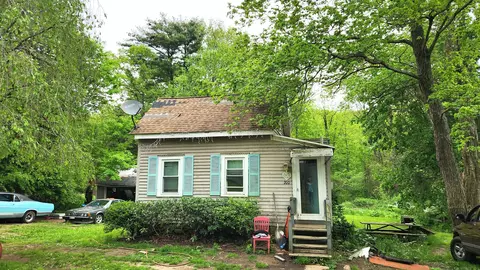 200 Perkins St, Bristol, CT 06010