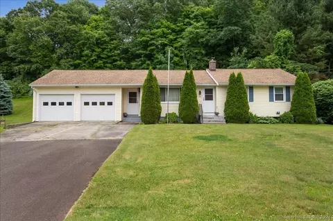 346 Thorpe Ave, Meriden, CT 06450