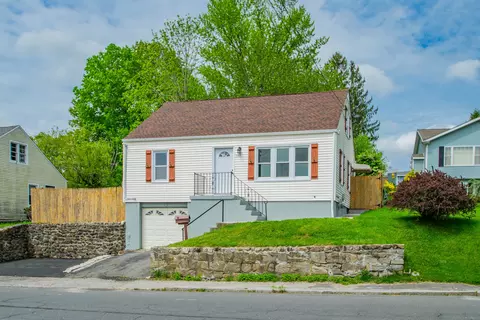 195 Bucks Hill Rd, Waterbury, CT 06704