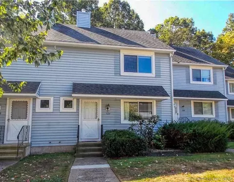 123 Salem Dr #123, Cromwell, CT 06416