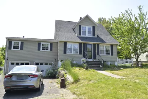 8 Nicollis St, Watertown, CT 06779