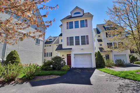 43 Seabreeze Ave #43, Milford, CT 06460