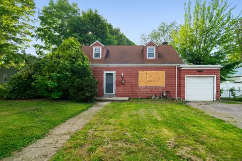 sturtevant place, Bridgeport, CT 06610