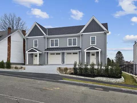 14 William St W, Greenwich, CT 06830