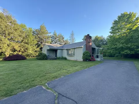 210 Redstone St, Southington, CT 06489