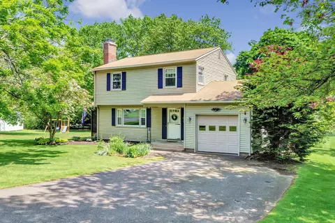 21 Emerald Dr, Vernon, CT 06066