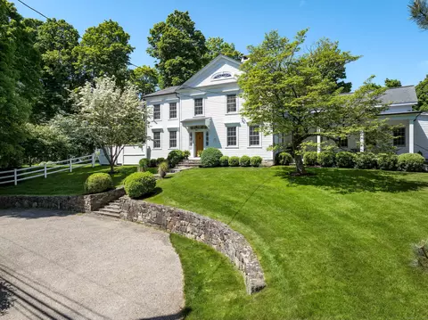 Undisclosed, Redding, CT 06896