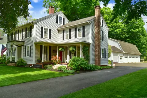 87 Maple St, Ellington, CT 06029