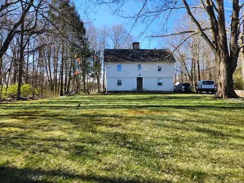 381 Highland Ave, Torrington, CT 06790