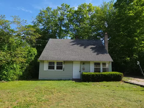 117 Ridgewood Rd, Windham, CT 06226