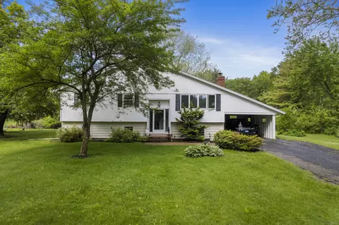 69 Twin Lakes Rd, North Branford, CT 06471