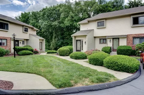 202 Summer Hill Dr #202, South Windsor, CT 06074