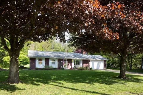 94 Cemetery Hill Rd, Cornwall, CT 06796
