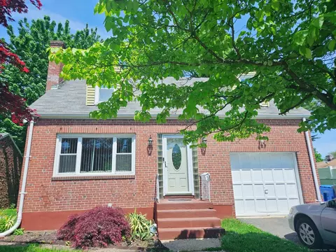 280 Freeman St, Hartford, CT 06106