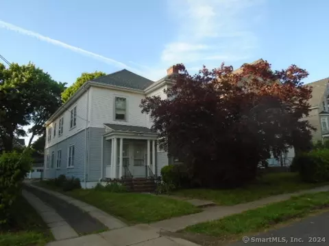 52 Roberts St, New Britain, CT 06051