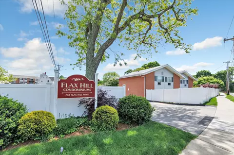 208 Flax Hill Rd #21, Norwalk, CT 06854
