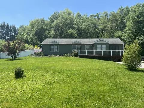 580 Route 32, Franklin, CT 06254
