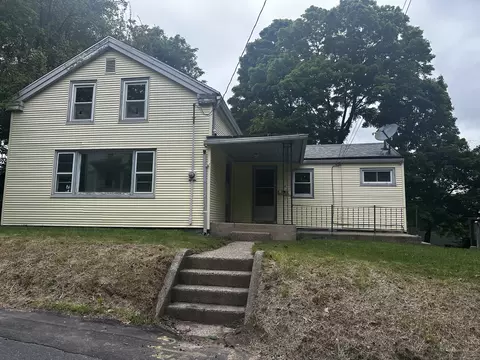 20 Russ Ln, Bristol, CT 06010