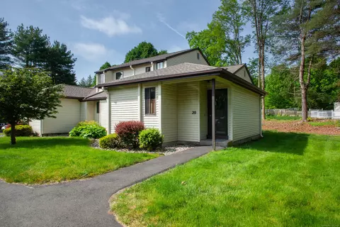 20 Simsbury Lndg #20, Simsbury, CT 06070