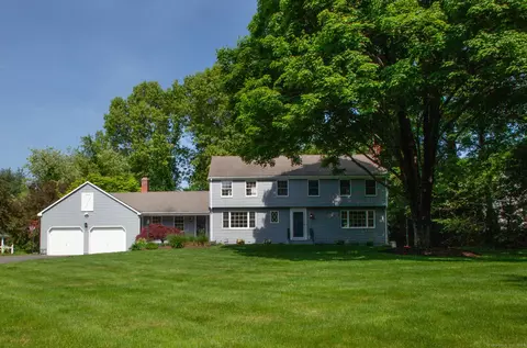 56 Winterset Ln, Simsbury, CT 06070