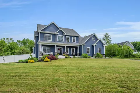 40 Valley View Ln, Burlington, CT 06013