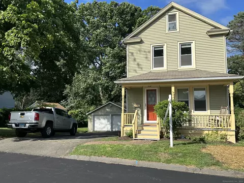 78 Woodland Ave, Stratford, CT 06614