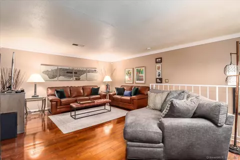 140 Thompson St #22B, East Haven, CT 06513