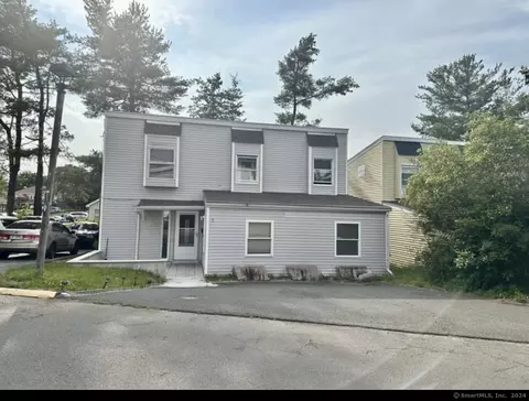 5 Afton Ter, Middletown, CT 06457