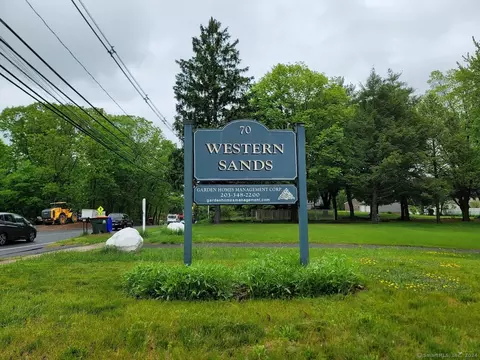 6 Western Sands Sands, Wallingford, CT 06492