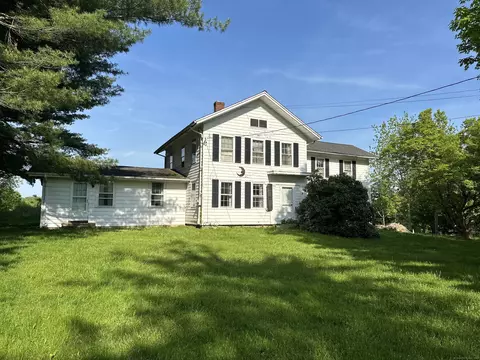 1676 Guernseytown Rd, Watertown, CT 06795