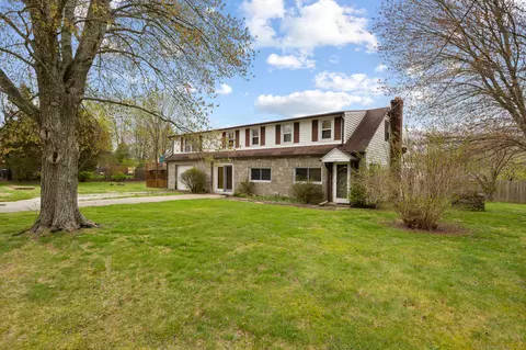 20 N Bridebrook Rd, East Lyme, CT 06333